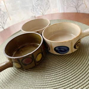 Hoilse Ceramic Soup Bowls with Handle and Vented Lid