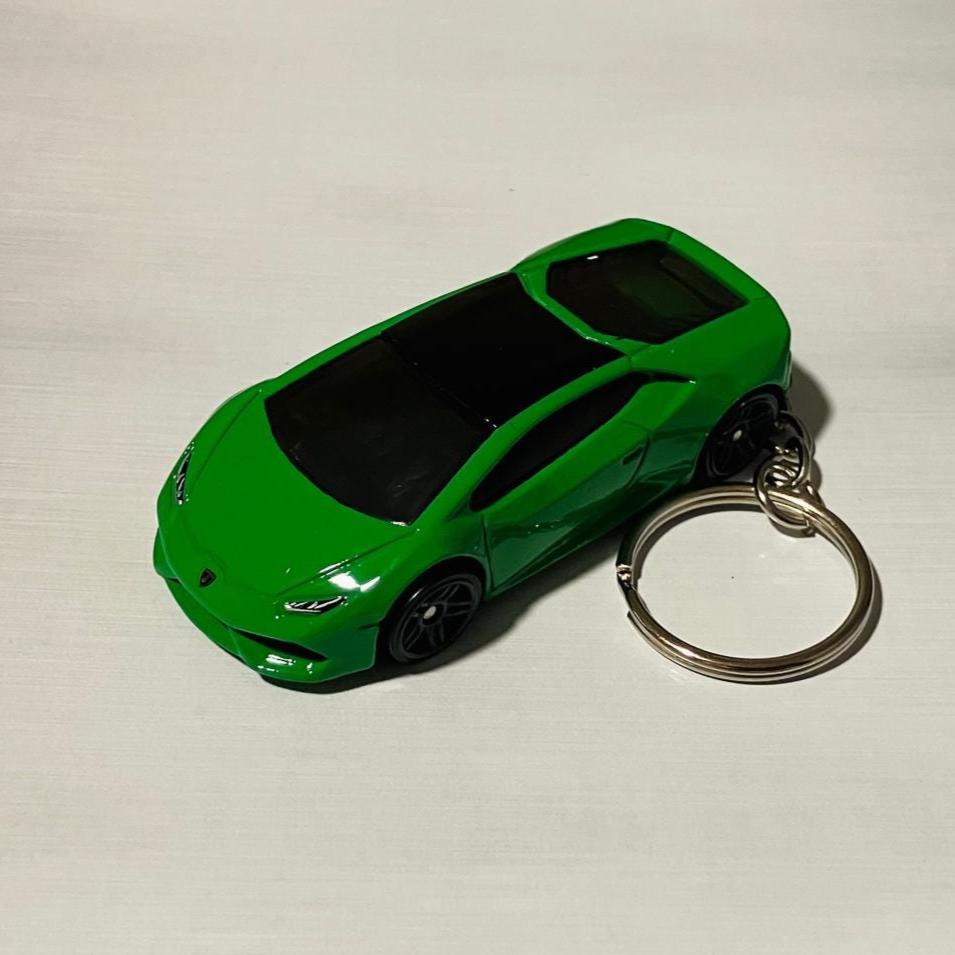 Lamborghini keychain - Etsy 日本