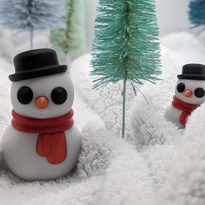 Snowman - Figure - Non-Articulating 3D Printed Pet Cute 3D Print Mini Gift Idea