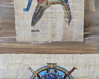 Set di 2 papiri egizi dipinti a mano raffiguranti il re Tutankhamon e un calendario zodiacale.