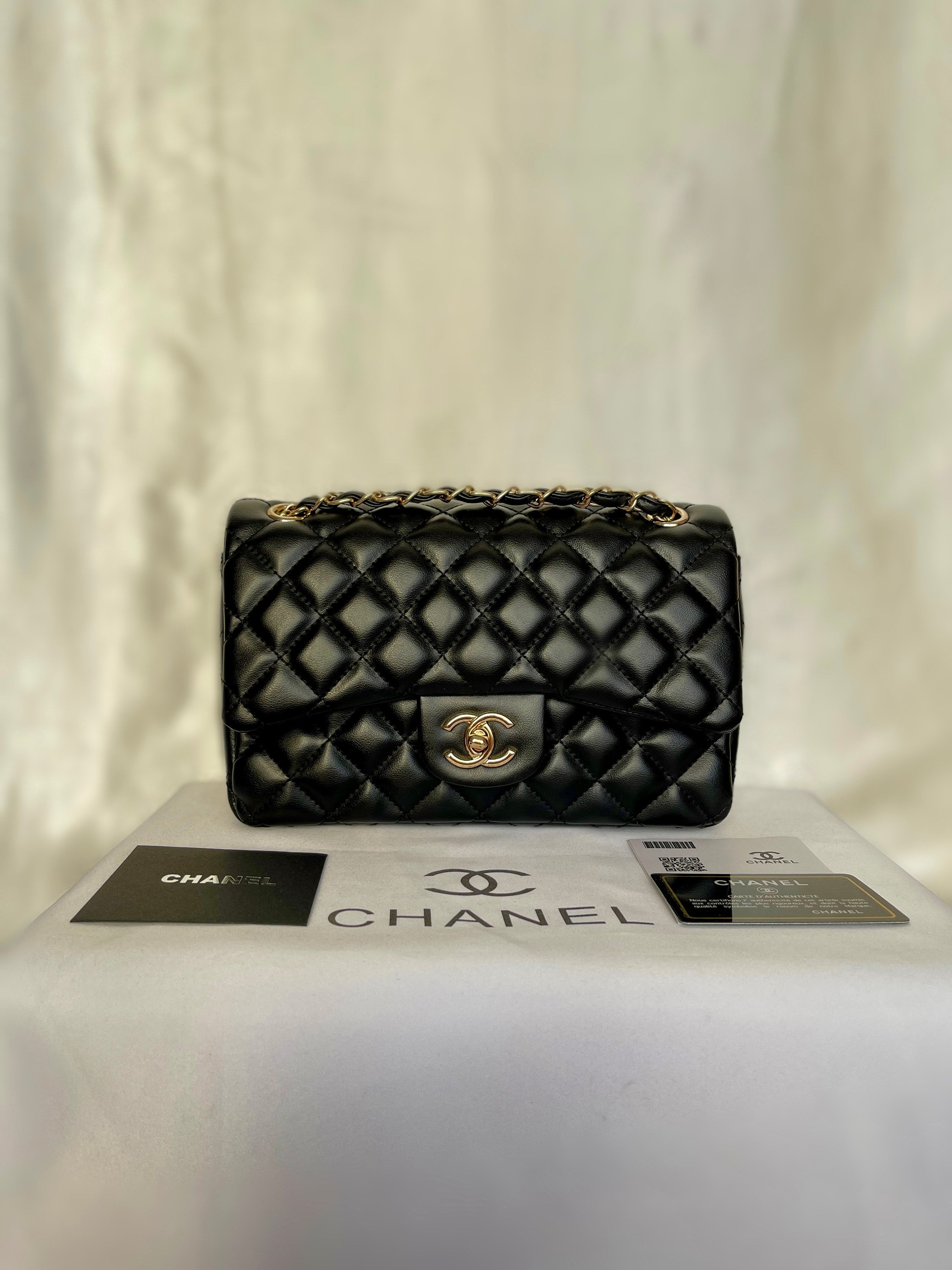 Vintage Chanel 2.55 Medium Classic Bag 