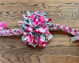 Giggler Snuffle Enrichment Tug Toy – Tug, Treat, and Giggle All-In-One!