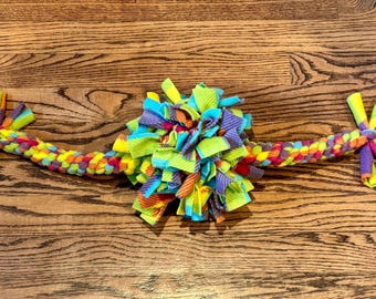 Giggler Snuffle Enrichment Tug Toy – Tug, Treat, and Giggle All-In-One!