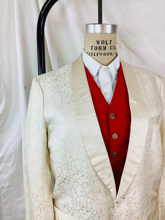 Vintage 1950s WHITE BROCADE TUXEDO Jacket / Black… - image 4