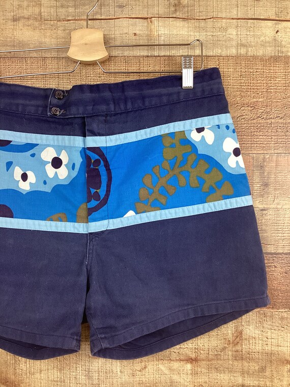 vintage 1960s SURF shorts Harriet's Hawaii blue Batik shorts Hawaiian Men's L