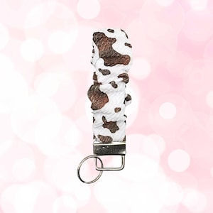 ESTAMPADO DE VACA MARRÓN / Llavero de pulsera