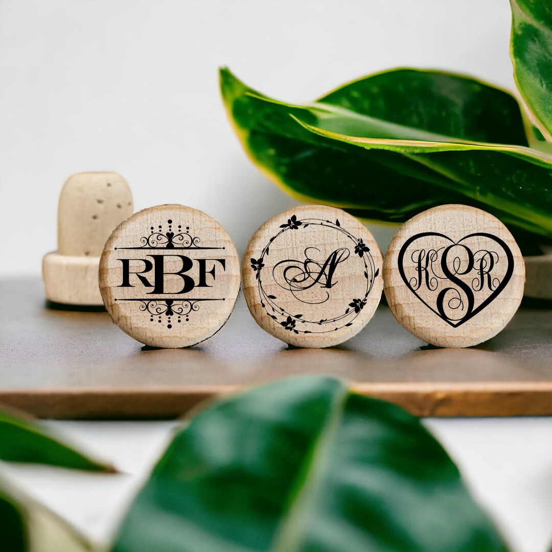 Initial Wine Stoppers Engraved Wine Stopper Cork Personalized Bulk Wedding Gifts, Bulk Wedding