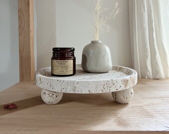 Travertine tray with circular three legs