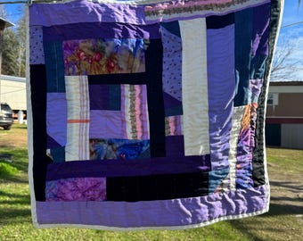 Handcrafted Cotton Quilt, Abstract Tapestry Wall Hanging (23x21)