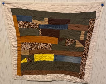 Handsewn Cotton Wall Quilt, Abstract Tapestry (20x22) wall hanger ,Gee’s Bend Quilter …