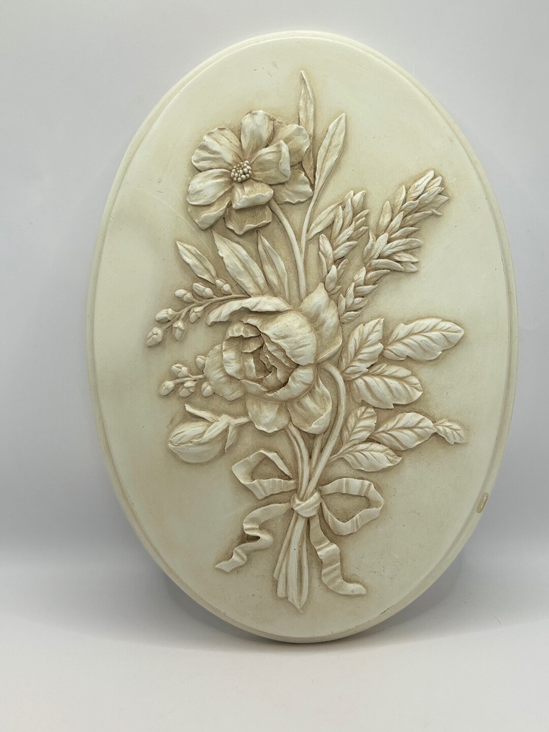 Vintage Cream Floral Oval Wall Decor Made From Resin Hollywood Regency