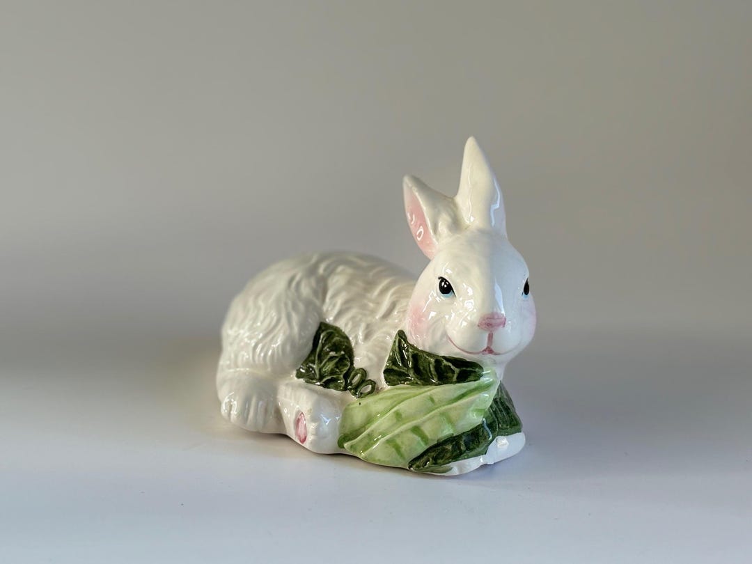 Vintage Ceramic Bunny Laying in Cabbage Leaves White Bunny Rabbit With ...