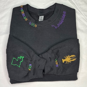 SUDADERA MARDI GRAS, Camisa desgastada Mardi Gras, Mardi Gras de Luisiana, La Outline, Cangrejo de río, Sudadera bordada de Luisiana, Mardi Gras