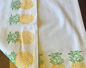 Pineapple print, flour sack tea towel, eco-friendly kitchen towel, 100% cotton,block print towel, housewarming gift, hand printed,dish towel