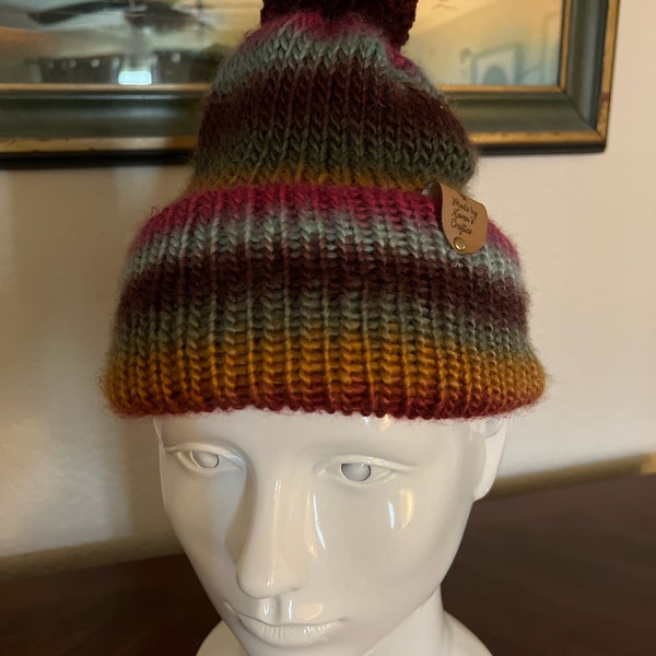 Bonnet en tricot avec pompon