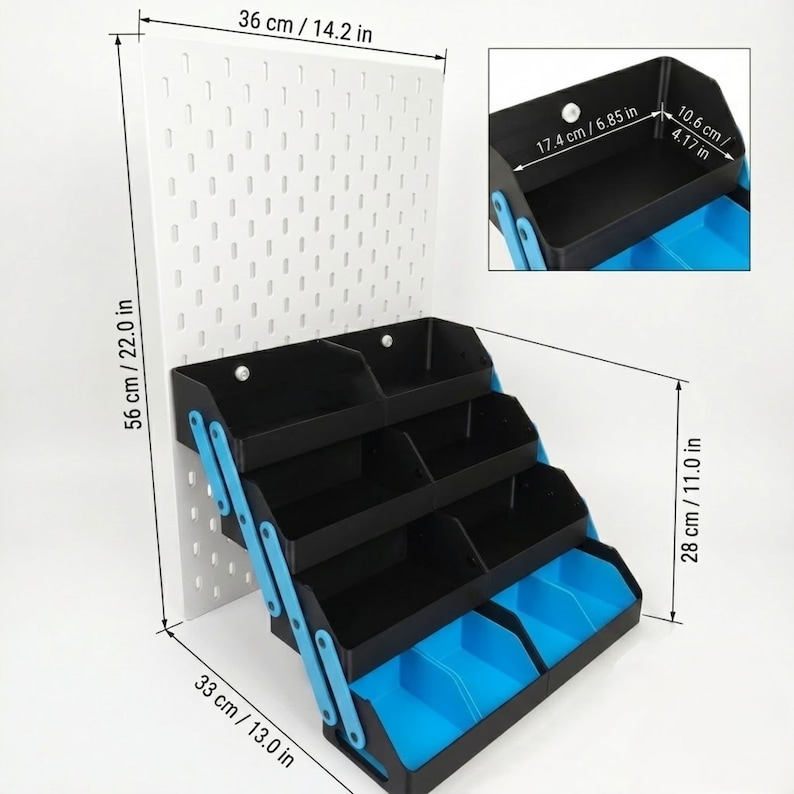 Dimensions of foldable keychain display for IKEA SKADIS pegboard with compact market booth design

Bild 6