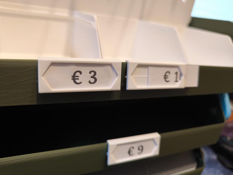 Printable price tag holders for market display shelves