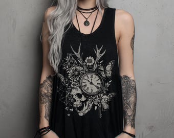Unisex Skull Clock Comfort Colors Tank Top, Dark Cottagecore Witchy Graphic Shirt, Floral Fairy Grunge Top, Emo Goth Clothing Gift For Her