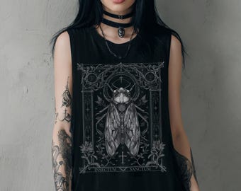 Unisex Dark Cottagecore Cicada Graphic Tank Top, Witchy Goth Insect Shirt, Whimsigoth Dark Academia Clothing, Gothic Clothes, Gift For Her