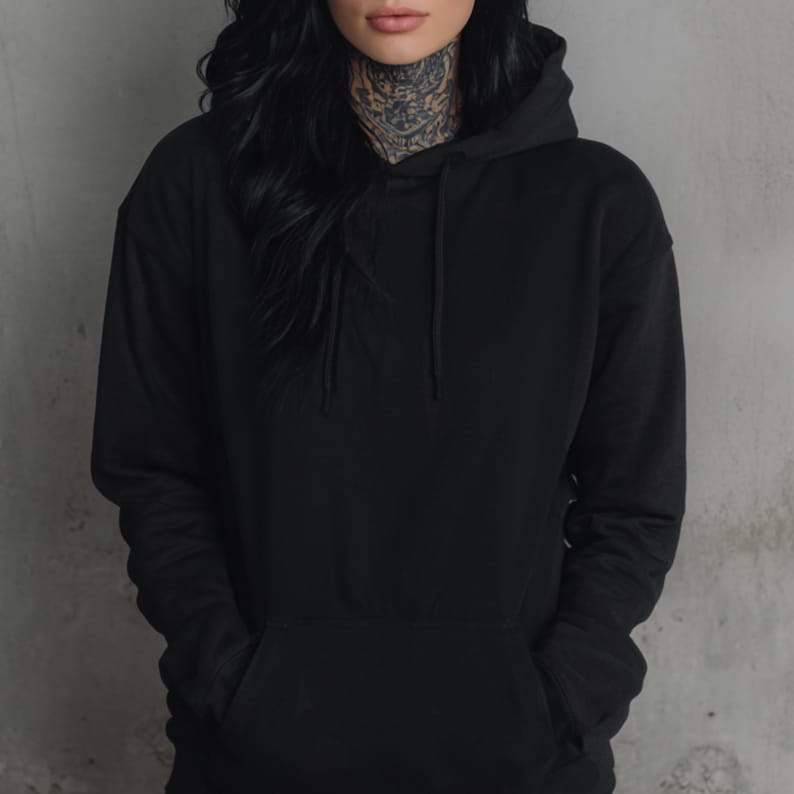 Schmetterling Y2K Pastel Goth Hoodie, Grafikdruck Witchy Kapuzenjacke, Fee Grunge dunkel Boho Hoodie, Emo Goth Kleidung, Goth Geschenk für Sie Bild 4