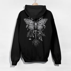 Schmetterling Y2K Pastel Goth Hoodie, Grafikdruck Witchy Kapuzenjacke, Fee Grunge dunkel Boho Hoodie, Emo Goth Kleidung, Goth Geschenk für Sie Bild 6