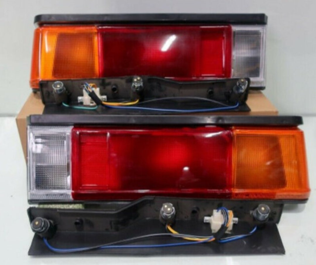 Toyota Corolla Sedan E70 KE70 KE75 Tail Lamps Lights 19791981 Etsy