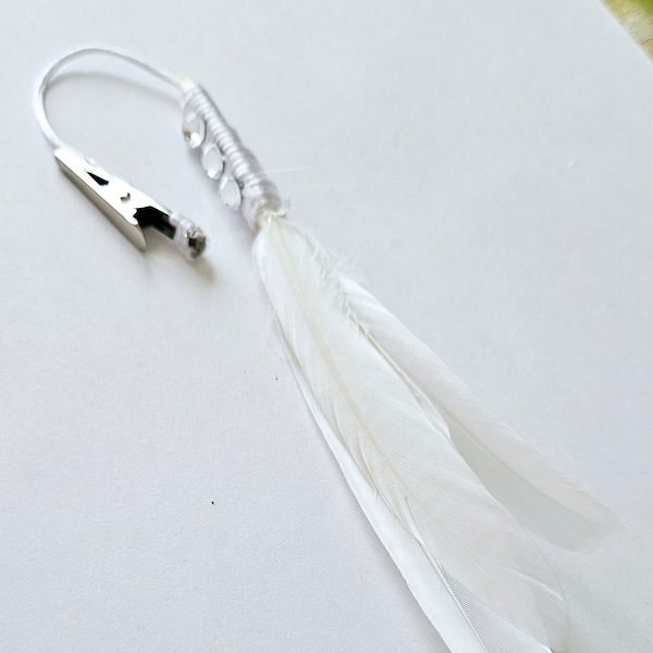 Chic Feather Hair Jewelry, White Bridal Hair Clip, Wedding Hairpiece, Boho Hair Accessory