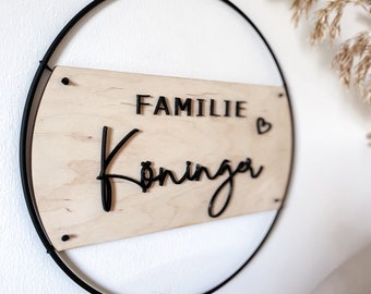 Türkranz Familie mit Metallring | Dekoring | Türschild personalisiert | Holzring | Namensschild aus Holz | Familienschild | Türdeko mit Name