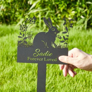 Personalisierte Kaninchen-Gedenkstätte Grabstein, benutzerdefinierte Kaninchen-Gedenkmetall Gartenstecker, niedliche Kaninchen-Grabmarkierer, Kaninchen-Gartendeko