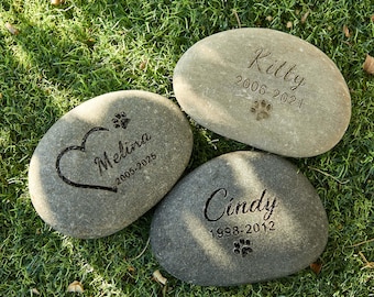 Personalisierter Haustier-Gedenkstein, kundenspezifisches Haustierandenken, Erinnerungsgeschenk, natürliches Fluss-Rock-Denkmal, in Erinnerung an Katze oder Hund, Tierliebhaber