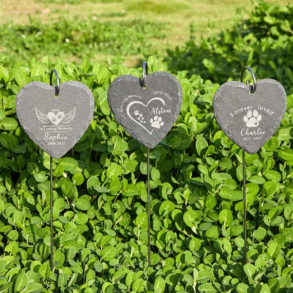 Engraved Pet Memorial Garden Stone with Stake,Custom Outdoor Sympathy Gift for Pet Loss Remembrance,Personalized Dog & Cat Grave Marker