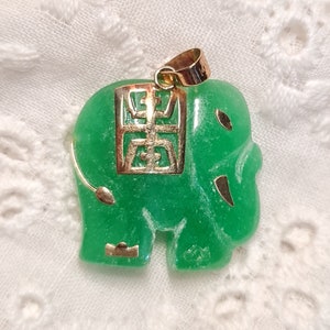 Solid 14k gold jade elephant pendent