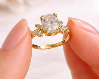 925 sterling yellow gold plated silver ring with oval zircon stone.