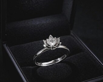 925 sterling silver rhodium plated adjustable single-stone lotus flower ring.