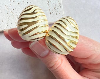 JOAN RIVERS Vintage Gold Metall Und Elfenbein Emaille Ohrclips, signiert