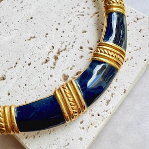 MONET Vintage Gold Tone Metal Setting Art Deco Flex Chain And Blue Enamel Omega Choker Necklace, 80s Era, Signed