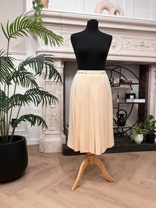 Louis Vuitton Metallic Lurex Monogram Tweed A-Line Skirt - $ 1.900