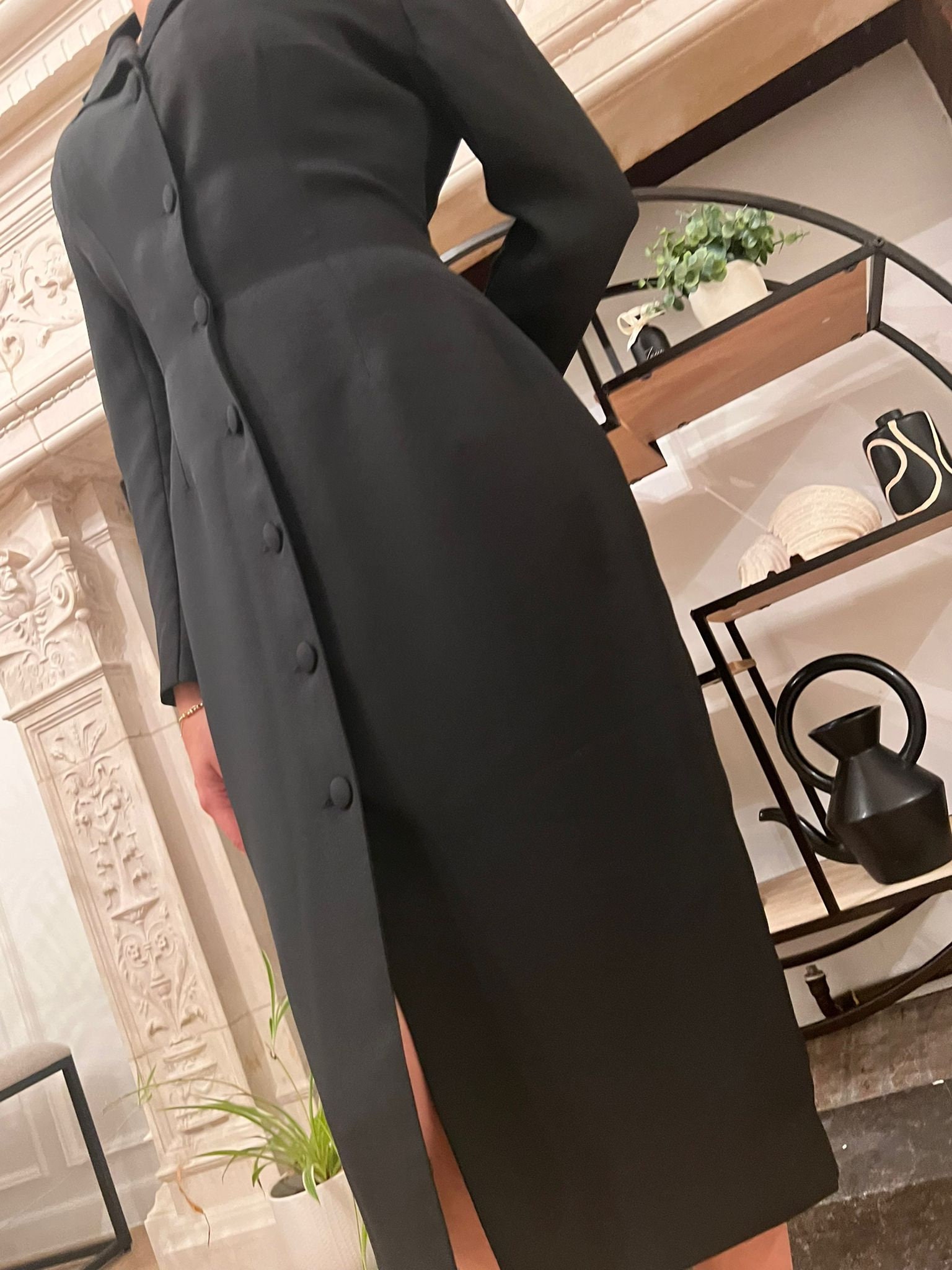 Caftan Marocain Noir avec Broderie Simple Kaftan Traditional