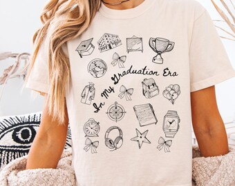 Comfort colors Graduation doddle t-shirt crop tee for daughter, Grad gift her, graduation announcement teenage girl, Class Of 2025 memorial