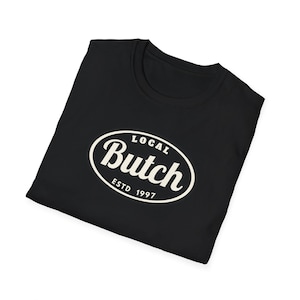 Butch Gay Pride lesbisch Butch Dyke Butch Femme LGBTQ cadeau grappig homo cadeau aangepast gepersonaliseerd lesbisch koppel aandenken zacht T-shirt uniseks afbeelding 1