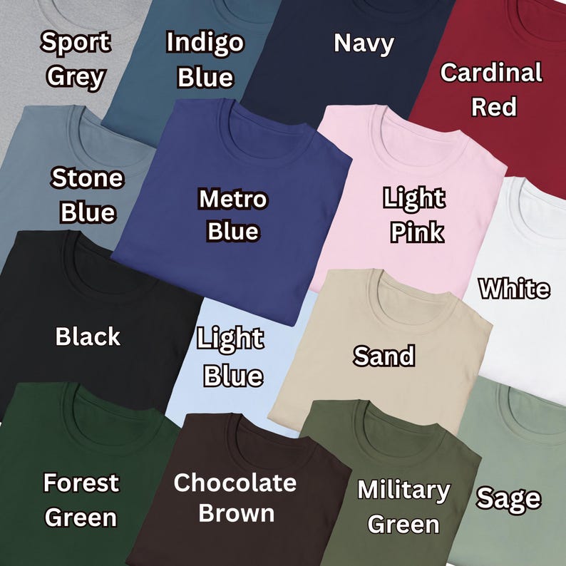 Op de afbeelding: Een collectie t-shirts in diverse kleuren waaronder Sport Grey, Indigo Blue, Navy, Cardinal Red, Stone Blue, Metro Blue, Light Pink, White, Black, Light Blue, Sand, Forest Green, Chocolate Brown, Military Green en Sage.