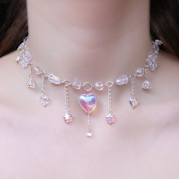 Saubere Mädchen-Kristallherz-Choker-Halskette | Böhmische Glasperlen | irisierender Herz Charm, Blumen, Herzen, Schmetterlinge