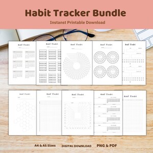 Może przedstawiać: Zestaw drukowanych stron do śledzenia nawyków w czerni i bieli. Strony zawierają różne wzory, takie jak kalendarze, siatki i koła. Tekst "Habit Tracker Bundle" i "Instant Printable Download" znajduje się w górnej części obrazu. Tekst "A4 & A5 Sizes", "Digital Download" i "PNG & PDF" znajduje się w dolnej części obrazu.