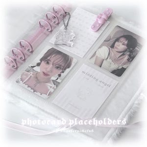 Marcadores de posición para carpetas y tarjetas fotográficas de K-Pop