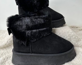 SUZIE Black Faux Fur Lined Platform Ankle Boots (SIZE UP)