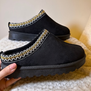Ugg isla cheap black
