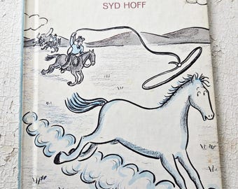 Vintage 1971 Thunderhoof Book by Syd Hoff, Early I Can Read Horse Story