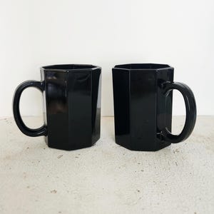 Vintage Arcoroc Black Glass Octagon Mugs: MCM France, Set of 2