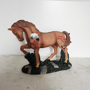 Vintage Equestrian Statue / Figurine "Comanche"