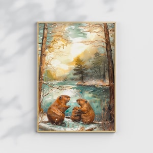 Op de afbeelding: Een aquarel schilderij van een familie bevers in een besneeuwde bos omgeving. De bevers zijn bruin en hebben grote staarten. Het bos is groen en bruin met een blauwe rivier op de achtergrond.